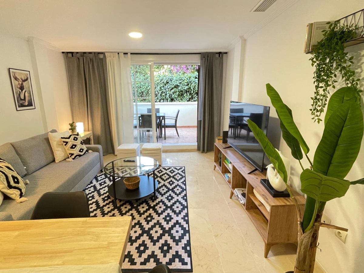 Pleasant Duplex By Elviria Dunas Apartment *